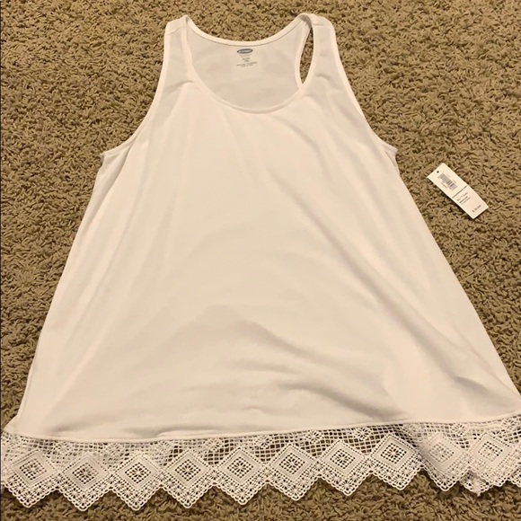 Other - White Old Navy Tank Top with Lace Hem
